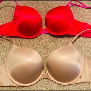 Victoria’s Secret VERY SEXY push up bras 34D❤️